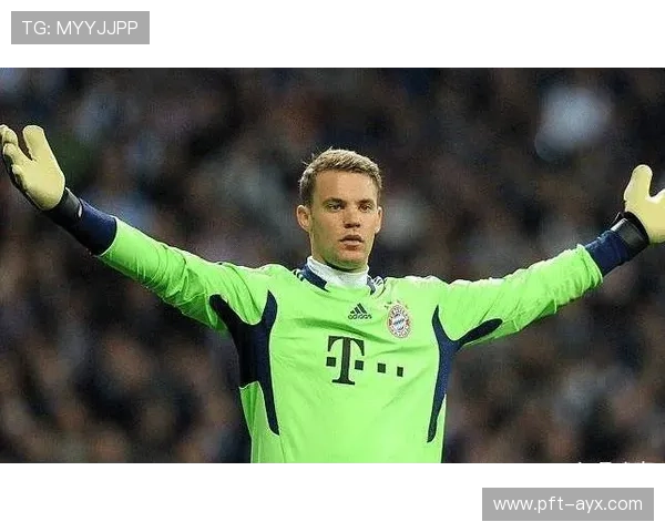 奥布拉克与诺伊尔巅峰对决：门将传奇的荣耀交锋