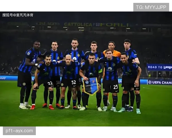 欧冠VAR判罚再引争议，球迷质疑标准不一公正性存疑